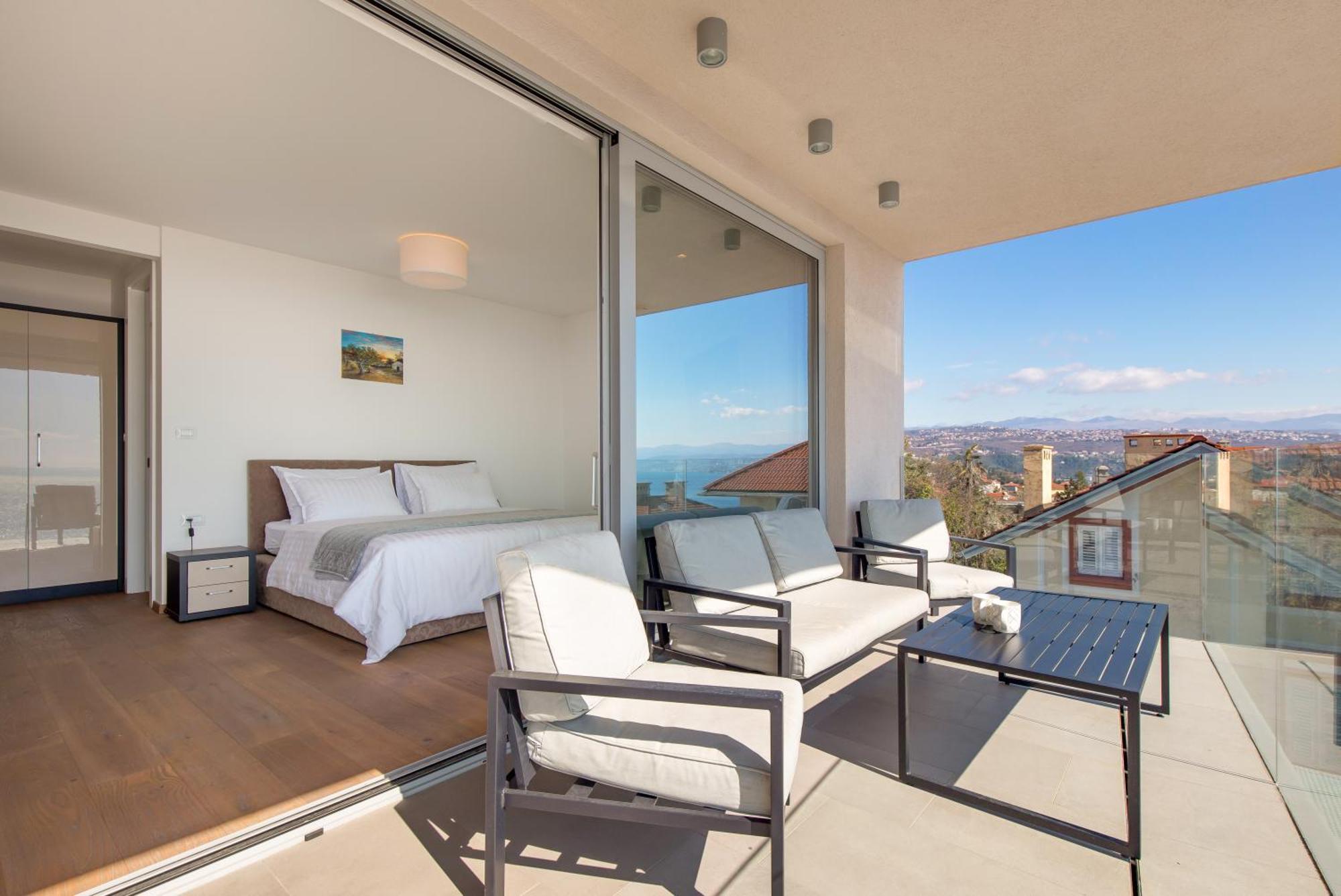 Exclusive Soho Center With Pool And Terrace Opatija