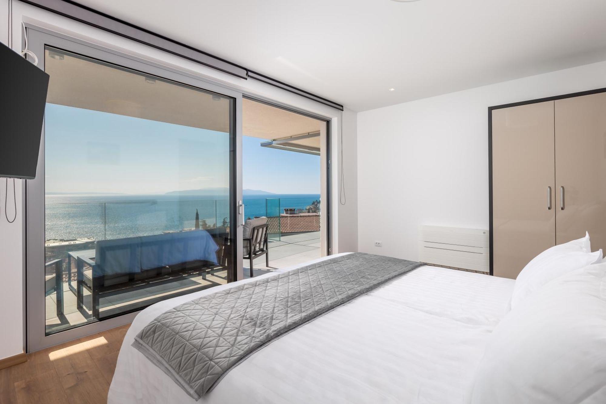 Exclusive Soho Center With Pool And Terrace Opatija