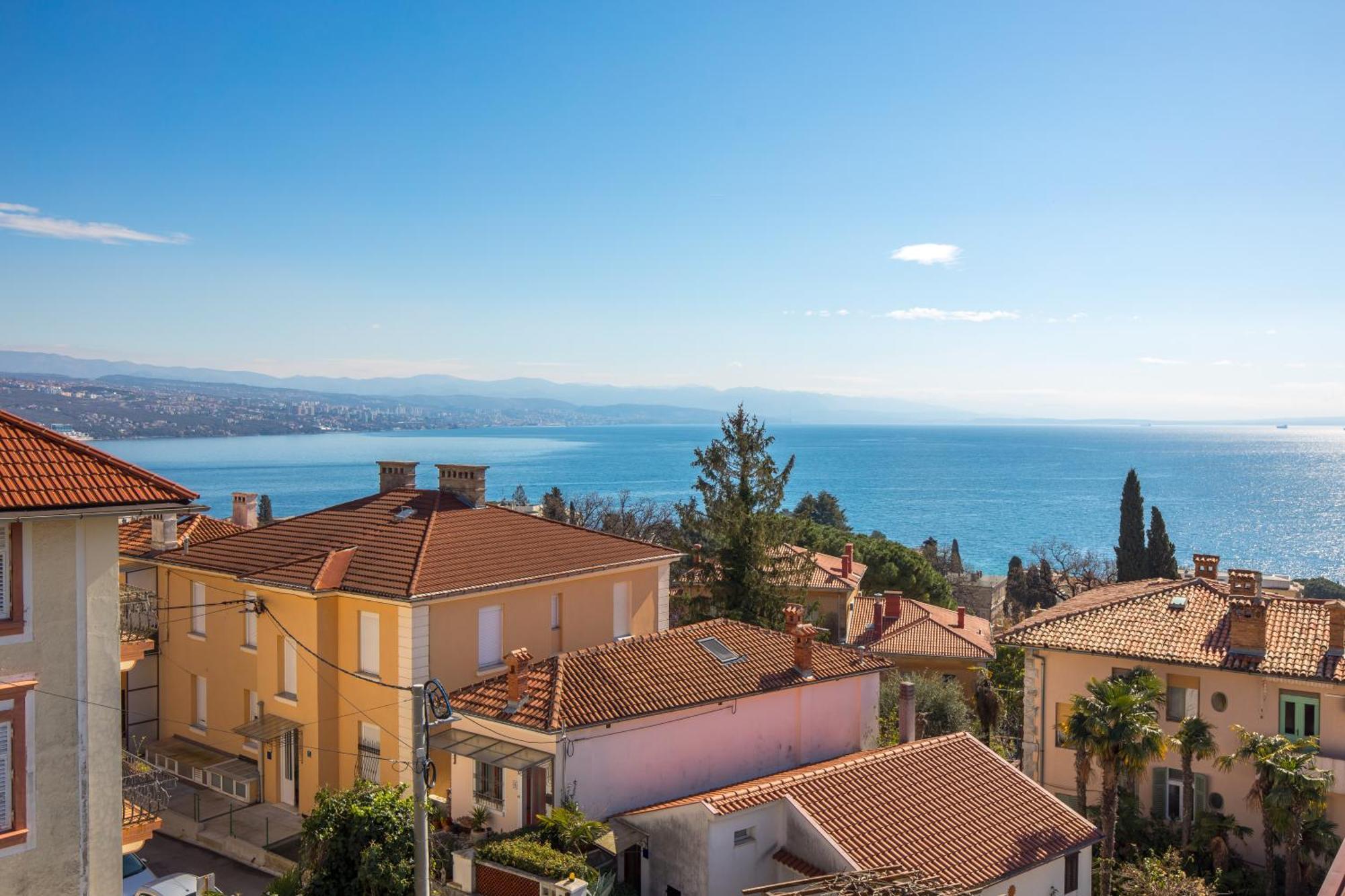 Exclusive Soho Center With Pool And Terrace Apartment *